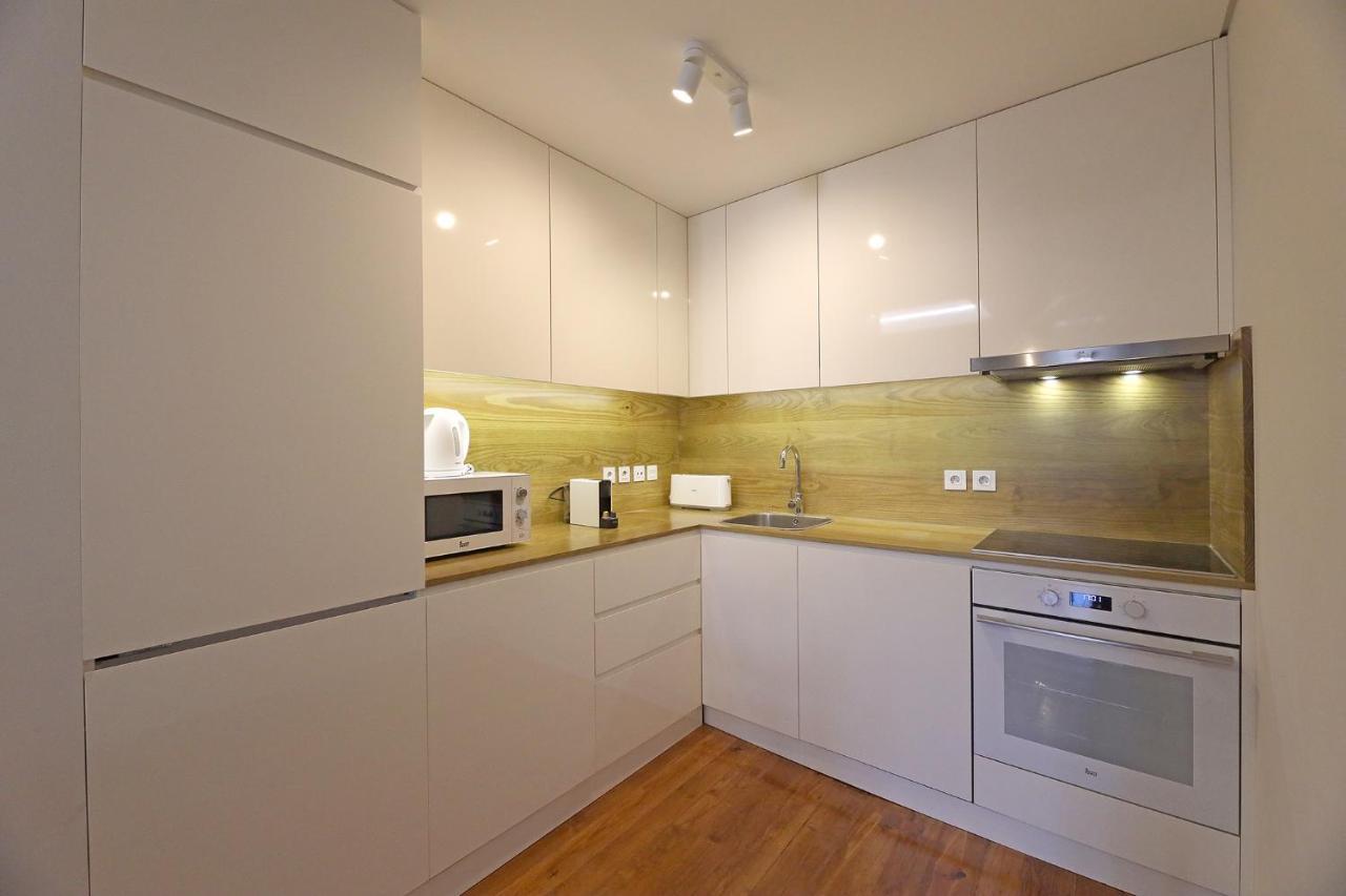 Flh Porto Lovely Flat With Balcony Bagian luar foto