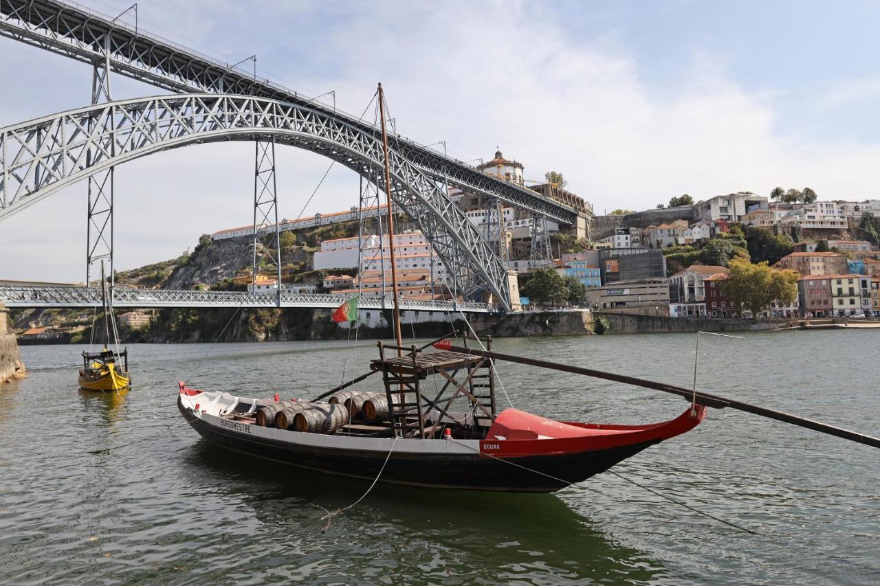 Flh Porto Lovely Flat With Balcony Bagian luar foto